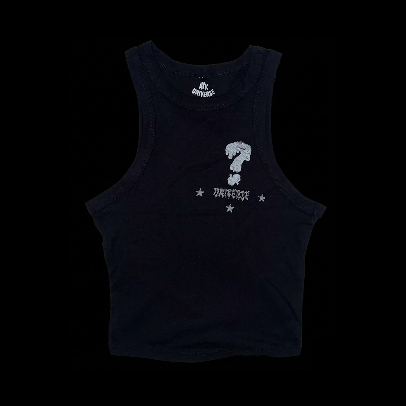 TOP « DOLL’S GOT A QUESTION ? » BLACK — A?K UNIVERSE, streetwear Genève